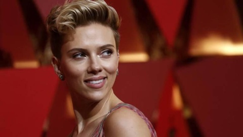A polémica surgiu depois de a actriz Scarlett Johansson ter abandonado abruptamente o filme ‘Rub and Tug’, no qual interpretava um homem transgénero.