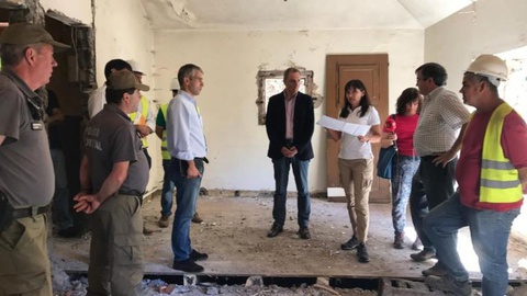 Este projecto de requalificação de vários postos florestais do Governo Regional tem o custo global de 1,65 milhões de euros.