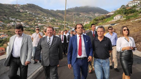 Miguel Albuquerque inaugurou hoje caminho agrícola no Campanário.