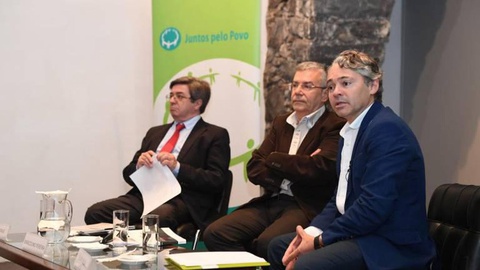 ‘Combater a Corrupção’ foi o tema do encontro que decorreu, no Colégio dos Jesuítas, com a presença de Paulo Morais e Marcolino Pereira.