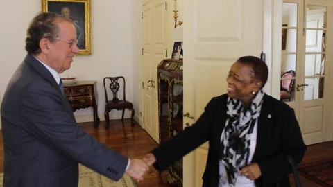 Ireneu Barreto recebeu Mmamokwena Gaoretelelwe esta manhã no Palácio de São Lourenço.