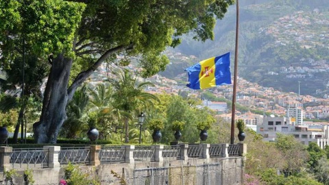 Uma das decisões de Miguel Albuquerque foi decretar três dias de luto regional.   Foto Arquivo