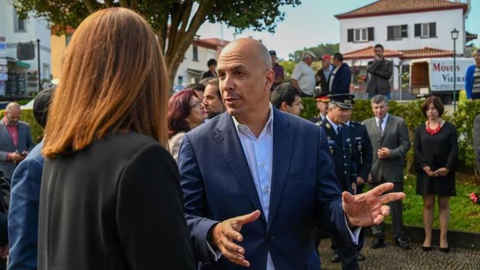 O presidente da CMF marcou presença, esta manhã, na sessão solene do Dia do Concelho de Santana.