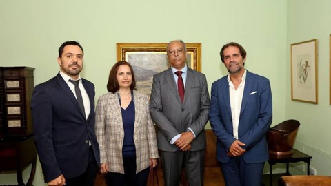 Miguel Albuquerque recebeu em audiência os representantes do Sindicato dos Oficiais de Justiça, na Quinta Vigia.