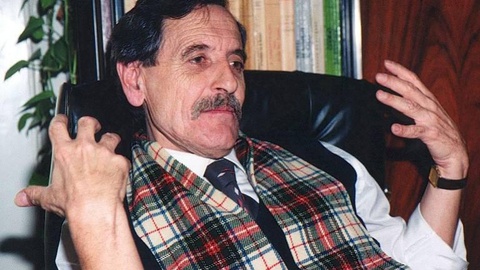 Em Janeiro de 2000, numa entrevista ao DIÁRIO, Emanuel Rodrigues considerava que o sucessor de Jardim devia ter “mãos limpas”.