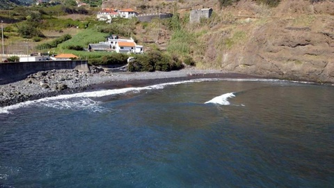 A iniciativa irá decorrer na Praia de Porto da Cruz, das 14 às 17 horas, do próximo sábado. FOTO arquivo