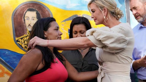 Filha de Donald Trump, Ivanka, visitou migrantes venezuelanos na Colômbia.  Foto REUTERS/Kevin Lamarque