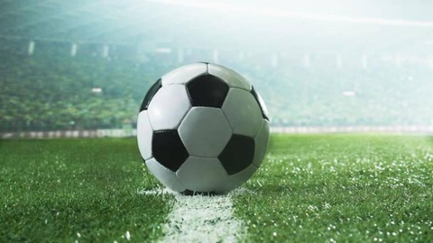 Além dos jogos de Famalicão e Benfica, o Marítimo é anfitrião do Moreirense; o jogo é hoje às 15 horas.