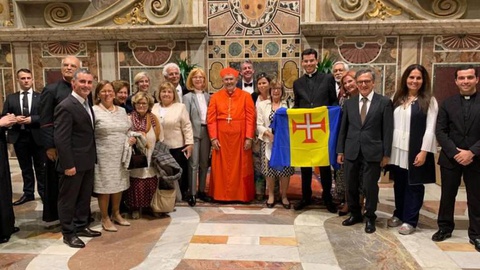 Parte da comitiva madeirense que se deslocou ao Vaticano para a cerimónia.   Foto Ricardo Miguel Oliveira