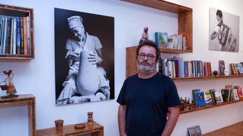 O antropólogo Paulo Lima, fez parte de uma equipa que trabalhou na elaboração do dossiê de candidatura da morna a Património Imaterial da Humanidade.   Foto ANTÓNIO COTRIM/LUSA