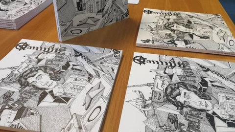 Esta publicação resulta da exposição individual do artista plástico madeirense, Duarte Encarnação, que teve lugar na Galeria de exposições temporárias do MUDAS, entre Março e Junho de 2018. 