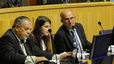 José Luís Rocha, Raquel Coelho e José Manuel Coelho, na bancada parlamentar da ALM, entre 2011 e 2015.