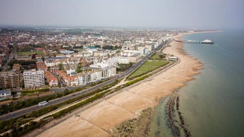 Cidade de Eastbourne, no Sul de Inglaterra. Foto Shutterstock