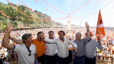 À luz dos novos estatutos do PSD liderado por Rui Rio, Miguel Albuquerque, José Prada e muitos outros dirigentes do PSD-M ficarão excluídos das eleições directas deste sábado. FOTO Arquivo