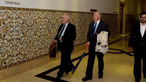 O ex-presidente do Governo já não terá de ir ao tribunal na próxima quinta-feira.