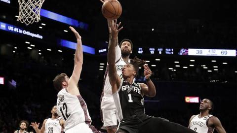 Foto EPA/JASON SZENES