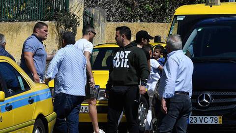 Sempre rodeado por seguranças, o craque da Juventus não passou despercebido entre os visitantes do jardim. Foto Rui Silva/ASPRESS