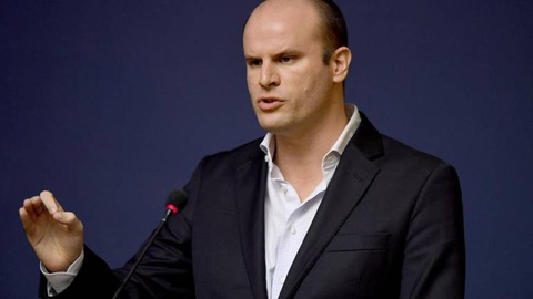 Miguel Iglésias considera fundamental um plano extraordinário de apoio às famílias e empresas.