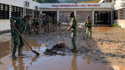 Fotos EPA/ANTONIO DASIPARU
