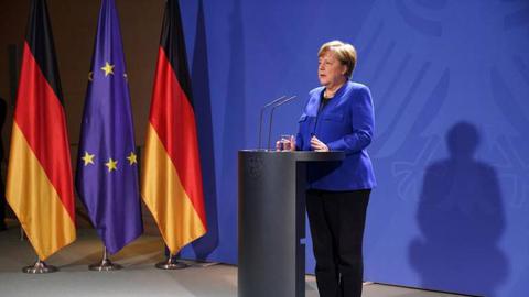 Foto EPA/CLEMENS BILAN / POOL