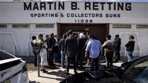 Foto EPA/ETIENNE LAURENT