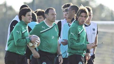 Jorge Castro, ao centro.   Foto António Simões / Global Imagens