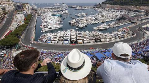 Foto EPA/VALDRIN XHEMAJ 