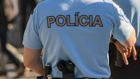 PSP compra mais de 20 mil viseiras para todos os polícias