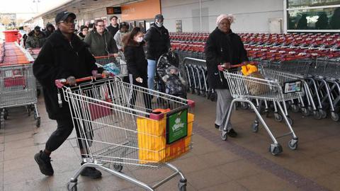 Foto EPA/FACUNDO ARRIZABALAGA