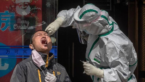 Foto EPA/ROMAN PILIPEY