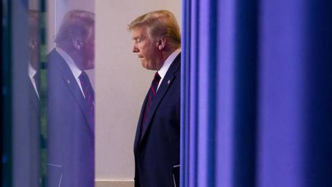 Foto EPA/KEVIN DIETSCH