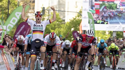 Foto EPA/RONALD WITTEK