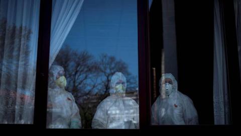 Foto COVID-19. EPA/Brais Lorenzo