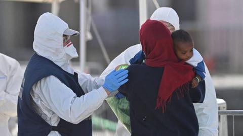 Foto EPA/CARMELO IMBESI