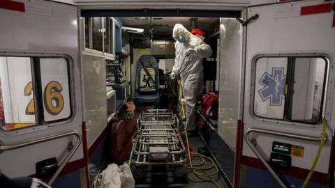 Foto EPA/MICHAEL REYNOLDS