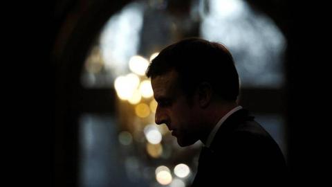 Foto EPA/YOAN VALAT