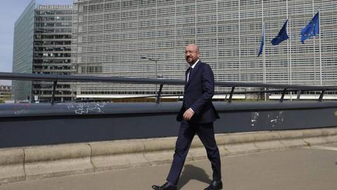 Foto EPA/OLIVIER HOSLET