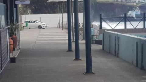“Comodismo de querer espreitar a praia sem sair do carro...” - José Ribeiro.