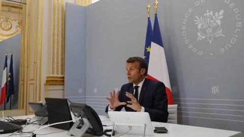 Foto EPA/CHRISTOPHE ENA