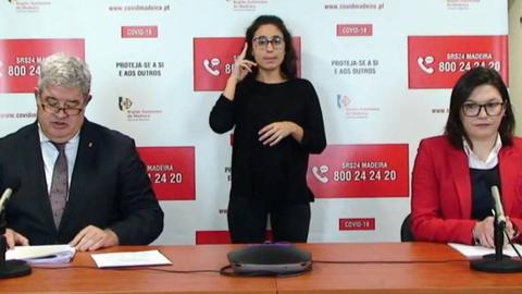<iframe src=”https://www.facebook.com/plugins/video.php?href=https%3A%2F%2Fwww.facebook.com%2Fmadeira.gov.pt%2Fvideos%2F577997402853358%2F&show_text=0&width=560” width=”560” height=”315” style=”border:none;overflow:hidden” scrolling=”no” frameborder=”0” allowTransparency=”true” allowFullScreen=”true”></iframe>