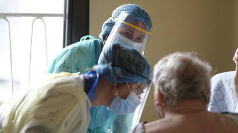 Foto EPA/Olivier Hoslet