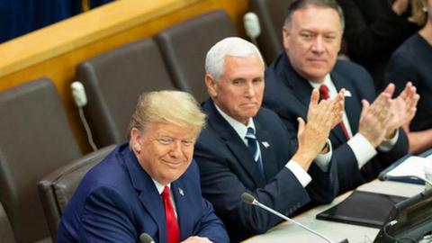 Presidente Donald Trump, Vice-presidente Mike Pence e Secretário de Estado (chefe da diplomacia) Mike Pompeo. Foto Shutterstock/Lev Radin
