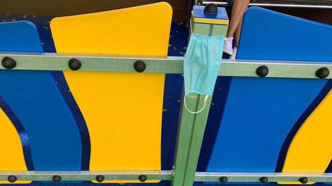 “Nada como encontrar um sítio para pousar a máscara...” - Abílio Silva.