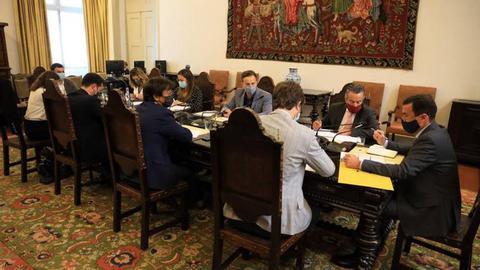 Os deputados da Comissão Especializada de Recursos Naturais e Ambiente reuniram-se esta tarde.