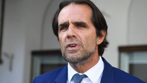 Miguel Albuquerque reúne-se amanhã com o ministro da Presidência do governo liderado por Luís Montenegro.&nbsp;