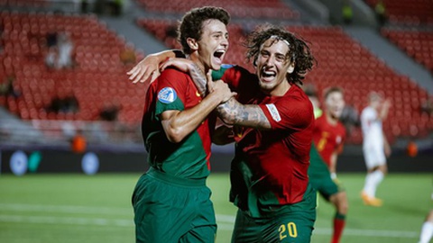 Euro 2020. Jogo De Futebol Ucrânia Vs Países Baixos Fotografia