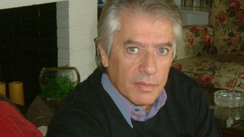 A mensagem é da autoria do escritor João de Melo.&nbsp;