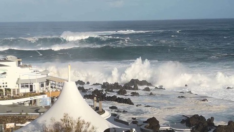 A agitação marítima será mais forte na costa Norte e na ilha do Porto Santo.&nbsp;