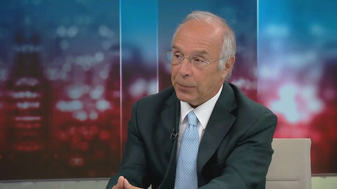 Comentador e antigo líder do PSD nacional concorda com a demissão de Albuquerque, que devia ter acontecido mais cedo e por iniciativa própria.&nbsp;