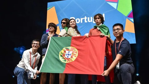 Equipa portuguesa nas Olimpíadas Internacionais de Matemática